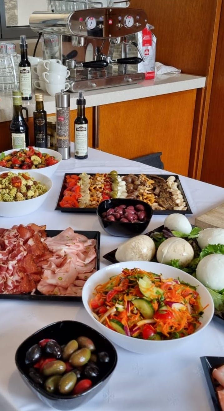 Buffet froid Italien sans fromage sans dessert